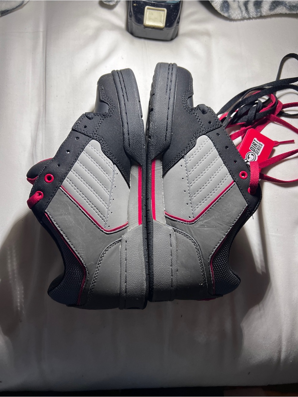 DVS Durham Men's Gray and Pink Casual Sneakers Suze 8”